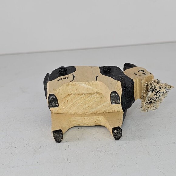 Handcrafted Wooden Goat Figurine Eating Clothes Signed 1991 - Picture 6 of 8